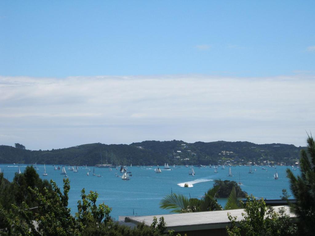 Decks Of Paihia Bed and Breakfast Exterior foto